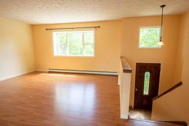 Main picture of 111 Flathead Ave