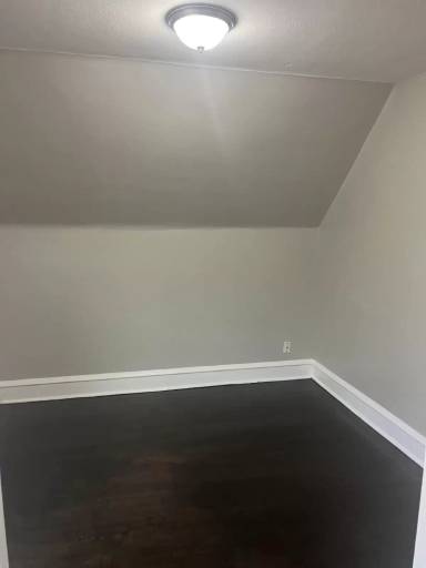 Main picture of 4954 N 37th St