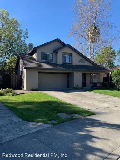 Main picture of 212 Partridge Ct