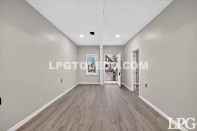 Main picture of 2025 Caledonia St