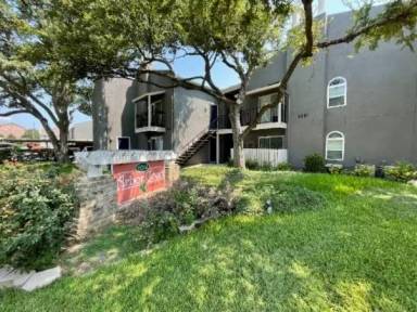 Main picture of 6081 Milton St