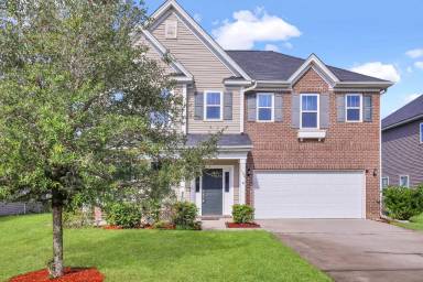 Main picture of 108 Winslow Cir