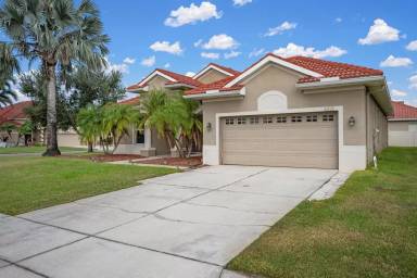 Main picture of 6105 47th St E