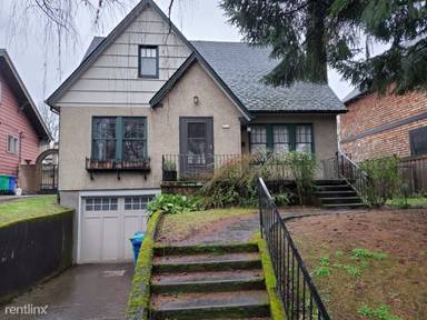 Main picture of 1734 SE 20th Ave