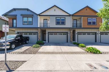 Main picture of 100 N 42nd Pl