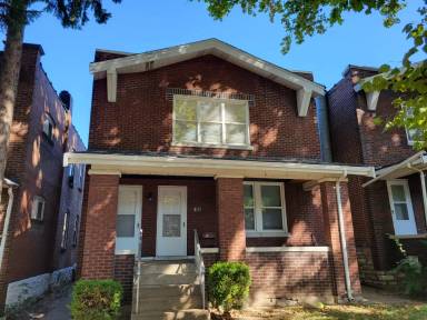 Main picture of 3243 Delor St