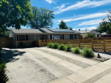 Main picture of 822 Geneva St
