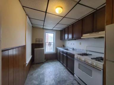 Main picture of 902 N 5th St