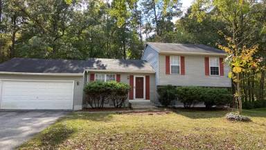 Main picture of 835 Derby Farms Dr