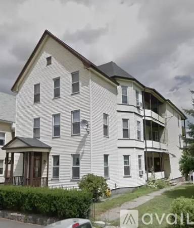 Main picture of 309 Dubuque St