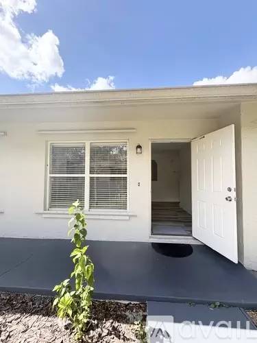 Main picture of 198 3rd St