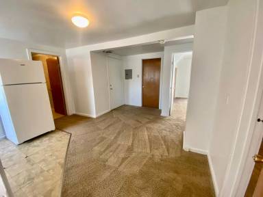 Main picture of 603 W Cross St