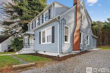 Main picture of 326 Westhampton Ave