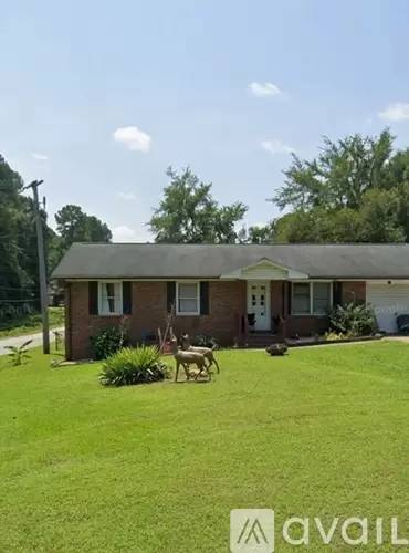 Main picture of 103 Maplewood Dr