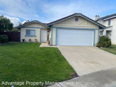 Main picture of 2543 Savoy Dr