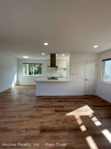 Main picture of 1205 Geraldine Way