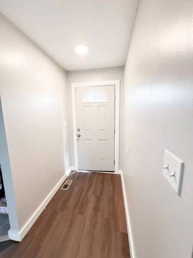 Main picture of 347 Erie Dr