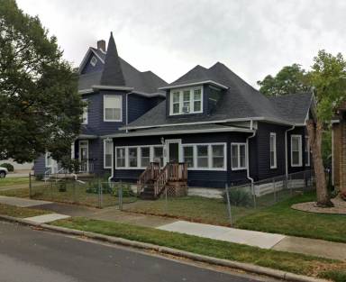 Main picture of 1523 Poplar St