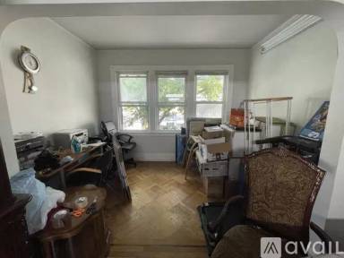 Main picture of 7832 74th St