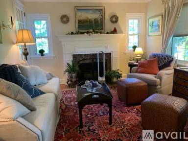 Main picture of 20 Ridge Rd
