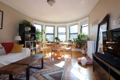 Main picture of 120A Babcock St