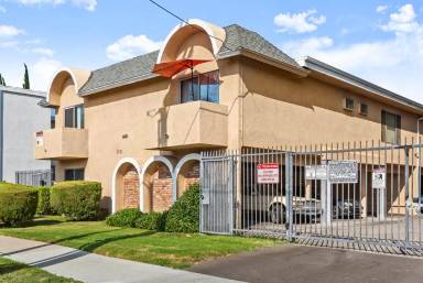 Main picture of 6810 Milwood Ave