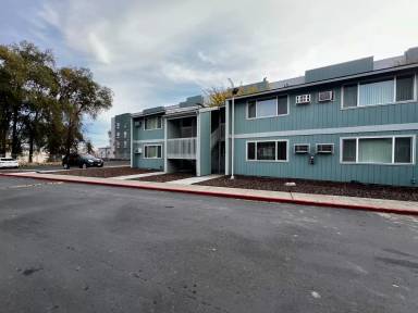 Main picture of 201 N 10th St