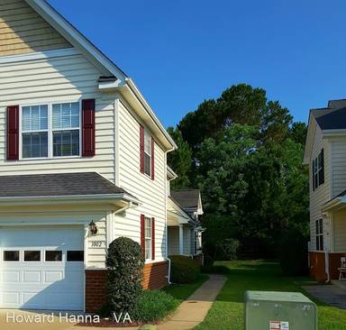 Main picture of 1002 Rustads Cir