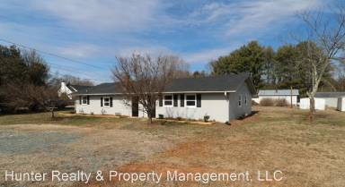 Main picture of 5795 Gayray St