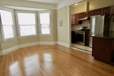 Main picture of 1400 10th Ave