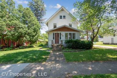Main picture of 2112 Walnut St