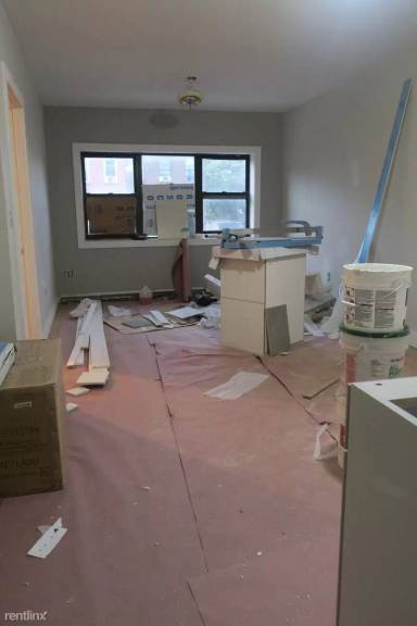 Main picture of 684A Willoughby Ave