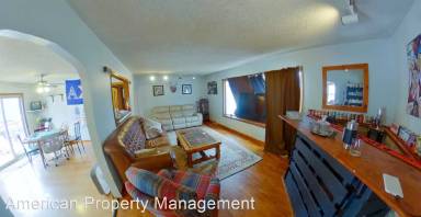 Main picture of 308 N Martin Luther King Jr Dr