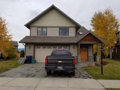 Main picture of 856 Rogers Way