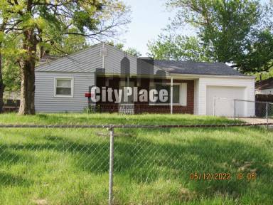 Main picture of 6120 Raleigh Dr