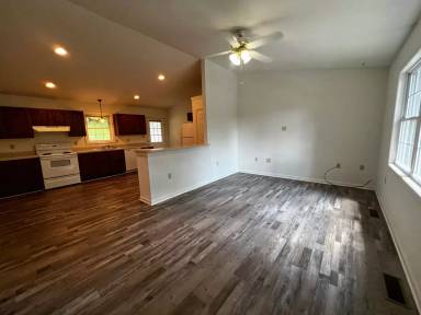 Main picture of 812 Early St