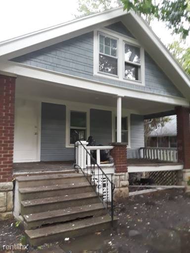 Main picture of 8005 Wayne Ave