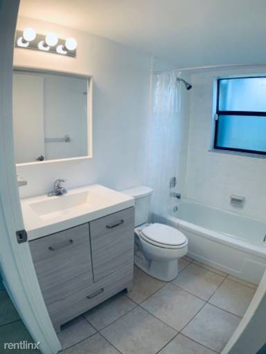 Main picture of 15322 Sunset Dr