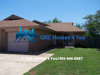 Main picture of 7002 Woodlake Dr