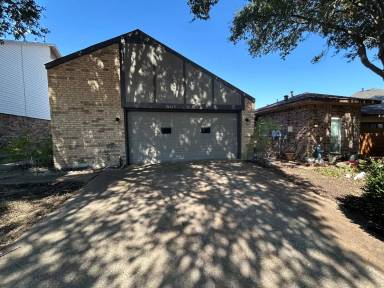 Main picture of 2615 Zodiac Dr
