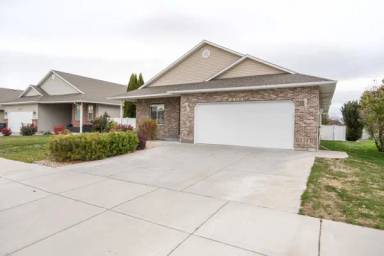Main picture of 2434 Brookcliff Dr