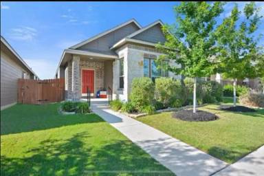 Main picture of 632 Palmilla St