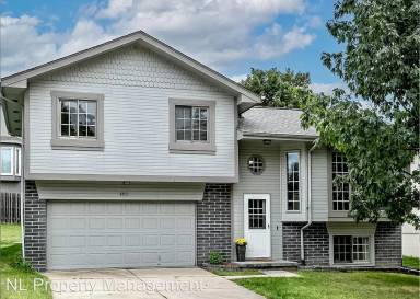 Main picture of 8851 N 82nd St