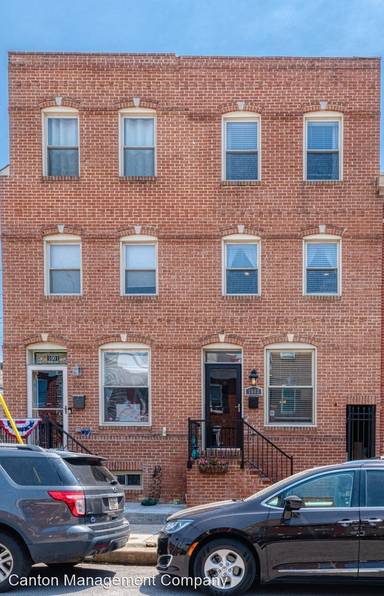 Main picture of 1003 S Baylis St