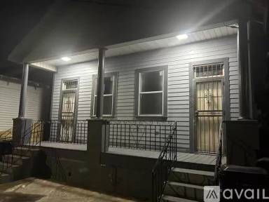 Main picture of 2816 Republic St