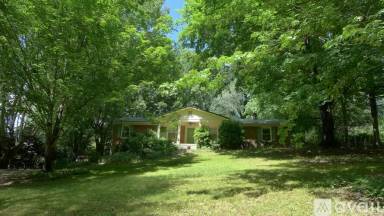 Main picture of 41 Fieldcrest Cir