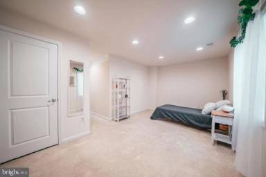 Main picture of 2111 Elm Tree Knl