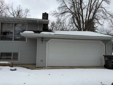 Main picture of 705 9th St NW