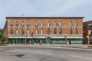 Main picture of 970 Fort Wayne Ave