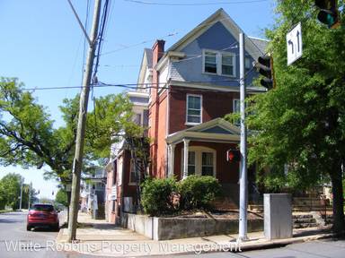 Main picture of 1000 W 8th St